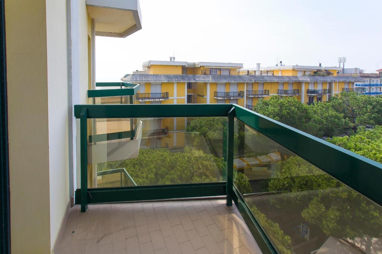 Costa Del Sol Apartment Lido di Jesolo Exterior photo